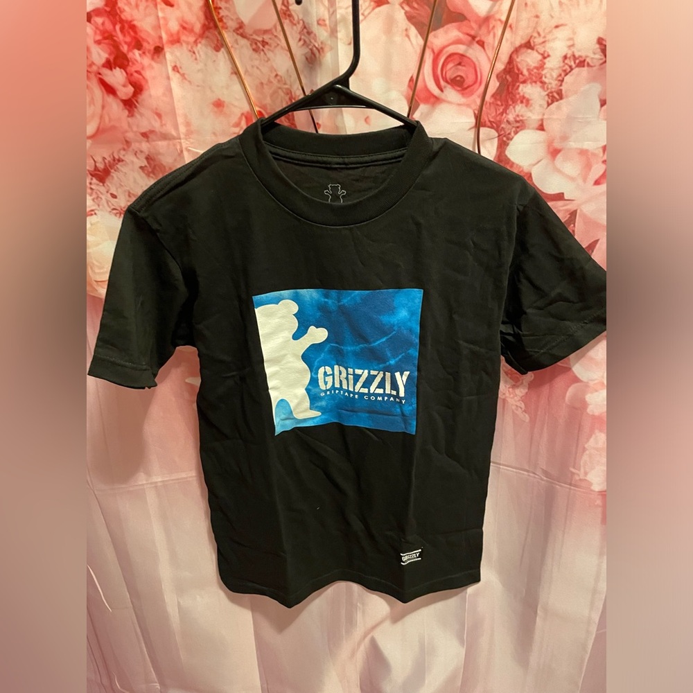 Graphic tee